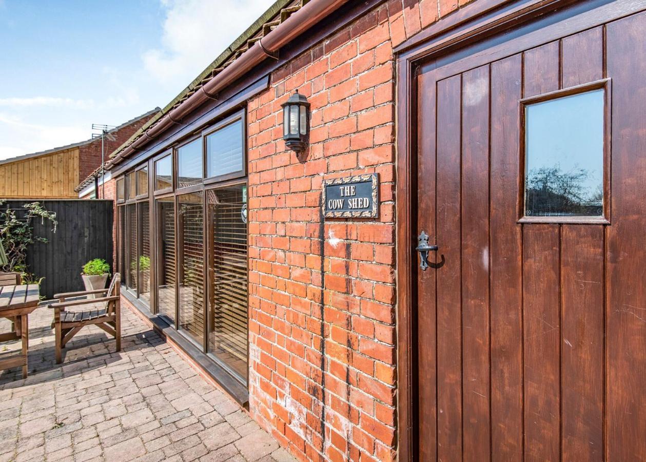 Helsey Farm Cottages Exterior photo