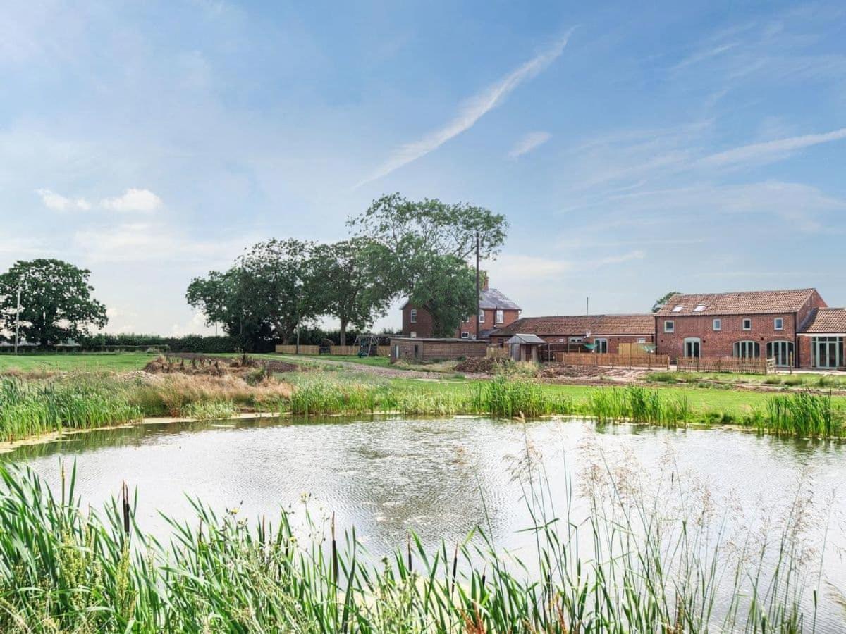 Helsey Farm Cottages Exterior photo