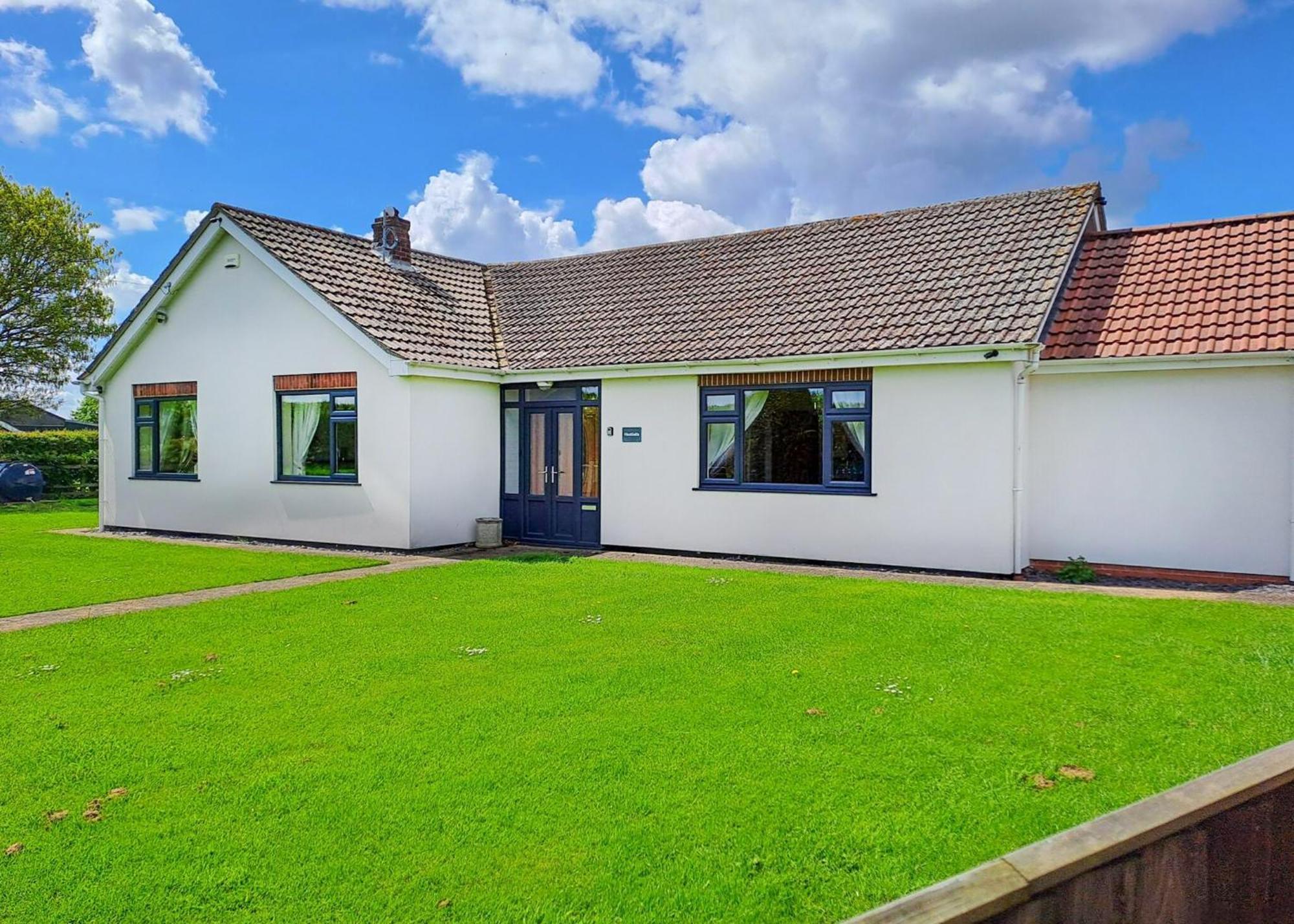 Helsey Farm Cottages Exterior photo