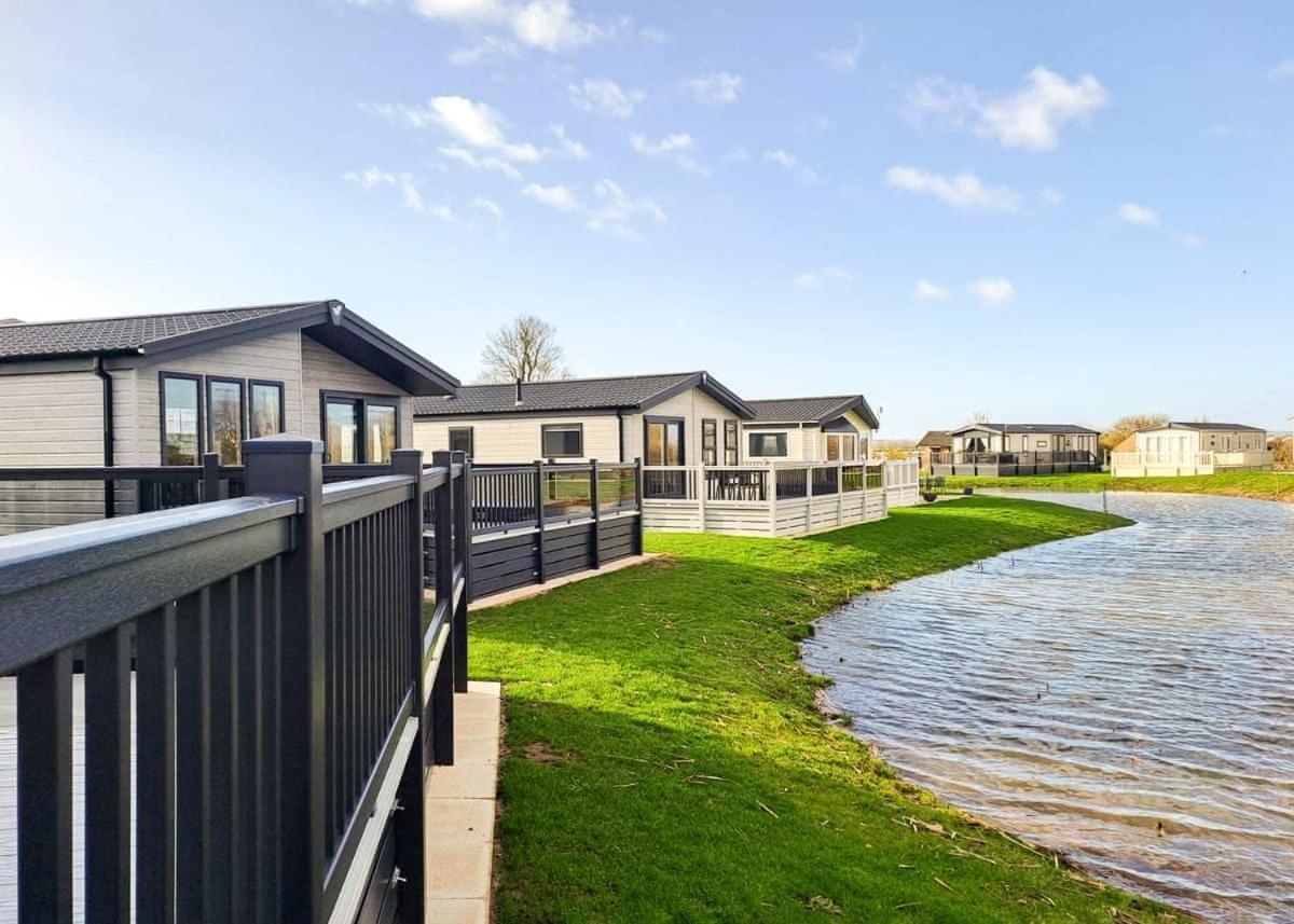 Helsey Farm Cottages Exterior photo